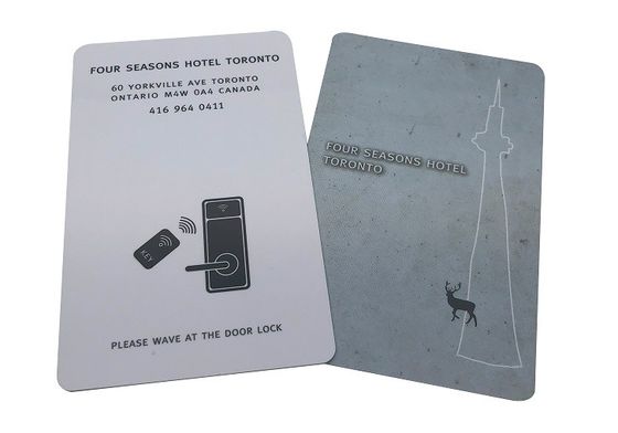 Tarjetas de clave RFID impresas a medida de 13,56 MHz de espesor 0,84 mm Tarjetas de clave de control de acceso