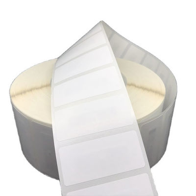 860~960MHz Etiquetas RFID UHF pasivas de largo alcance de lectura Etiquetas para gestión de inventario