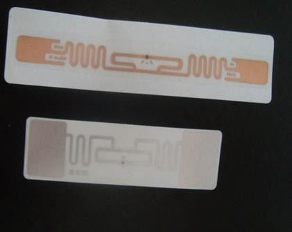 OEM de largo alcance pasivo RFID chip adesivo inteligente adhesivo UHF RFID etiqueta inteligente