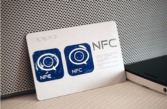 OEM NDEF 203 Tarjeta inteligente NFC 13.56MHZ ISO 14443A Protocl Tarjeta sin contacto