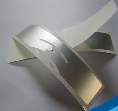 Distancia de lectura de 4m RFID UHF Inlay PET HF RFID Inlay con chip Impinji Monza 4